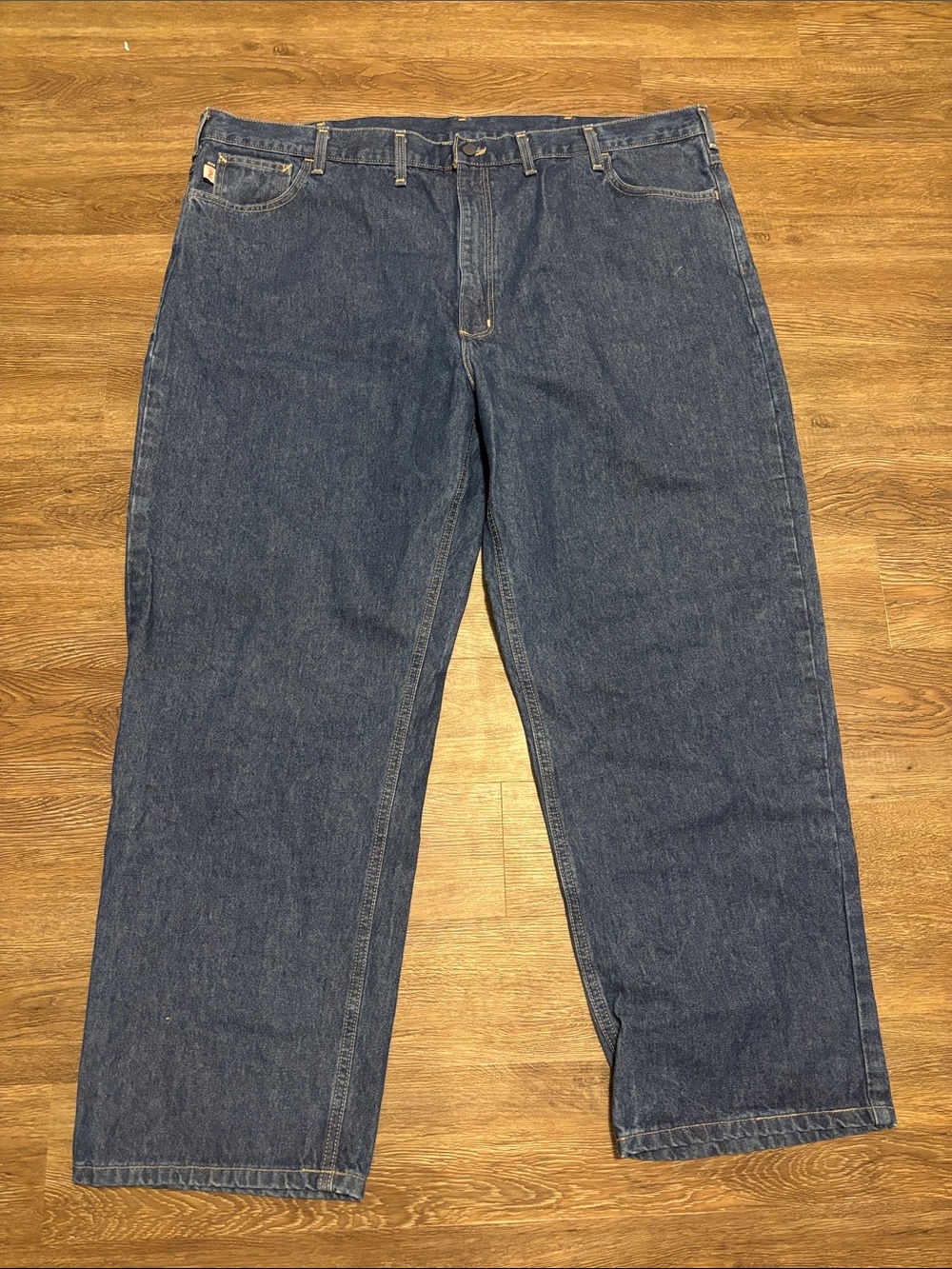 men’s carhartt blue jeans